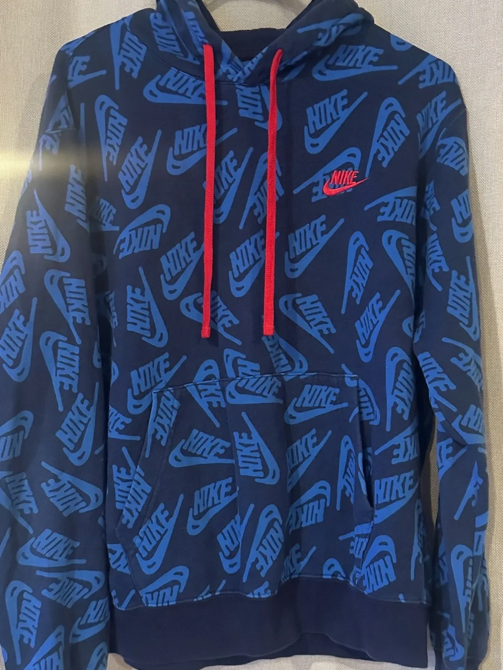 Nike pullover hoodie